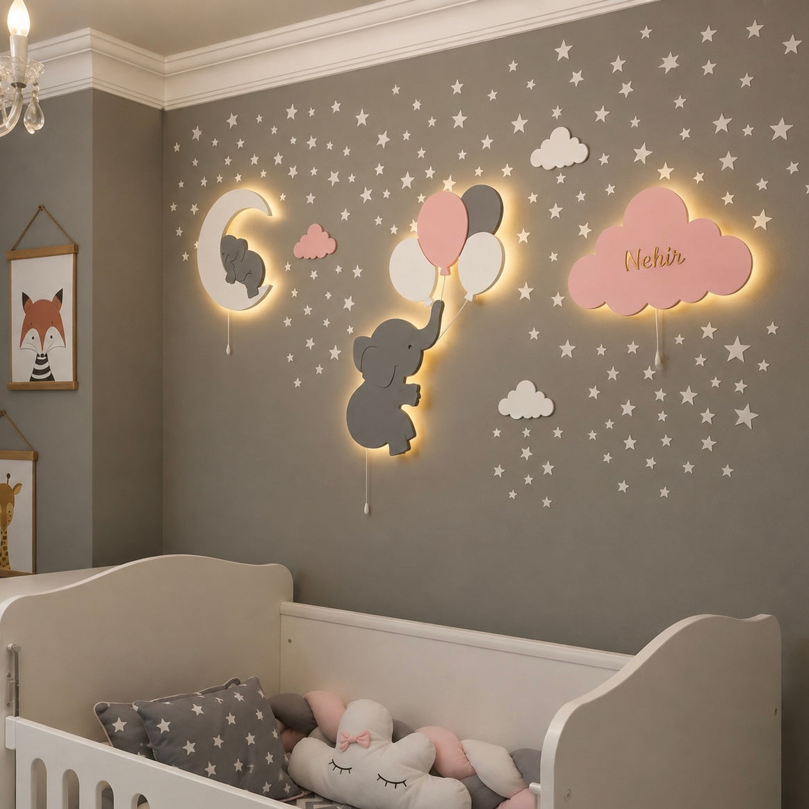 Set de 4 lámparas · Globos, elefantito, elefante en la luna y nube personalizado