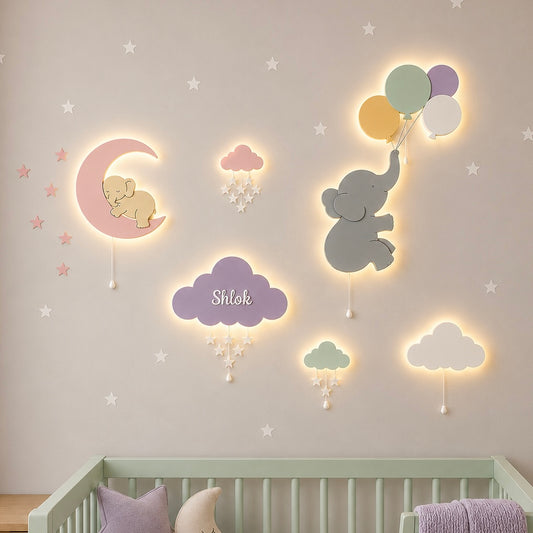 Set de 4 lámparas · Globos, elefantito, elefante en la luna y nube personalizado