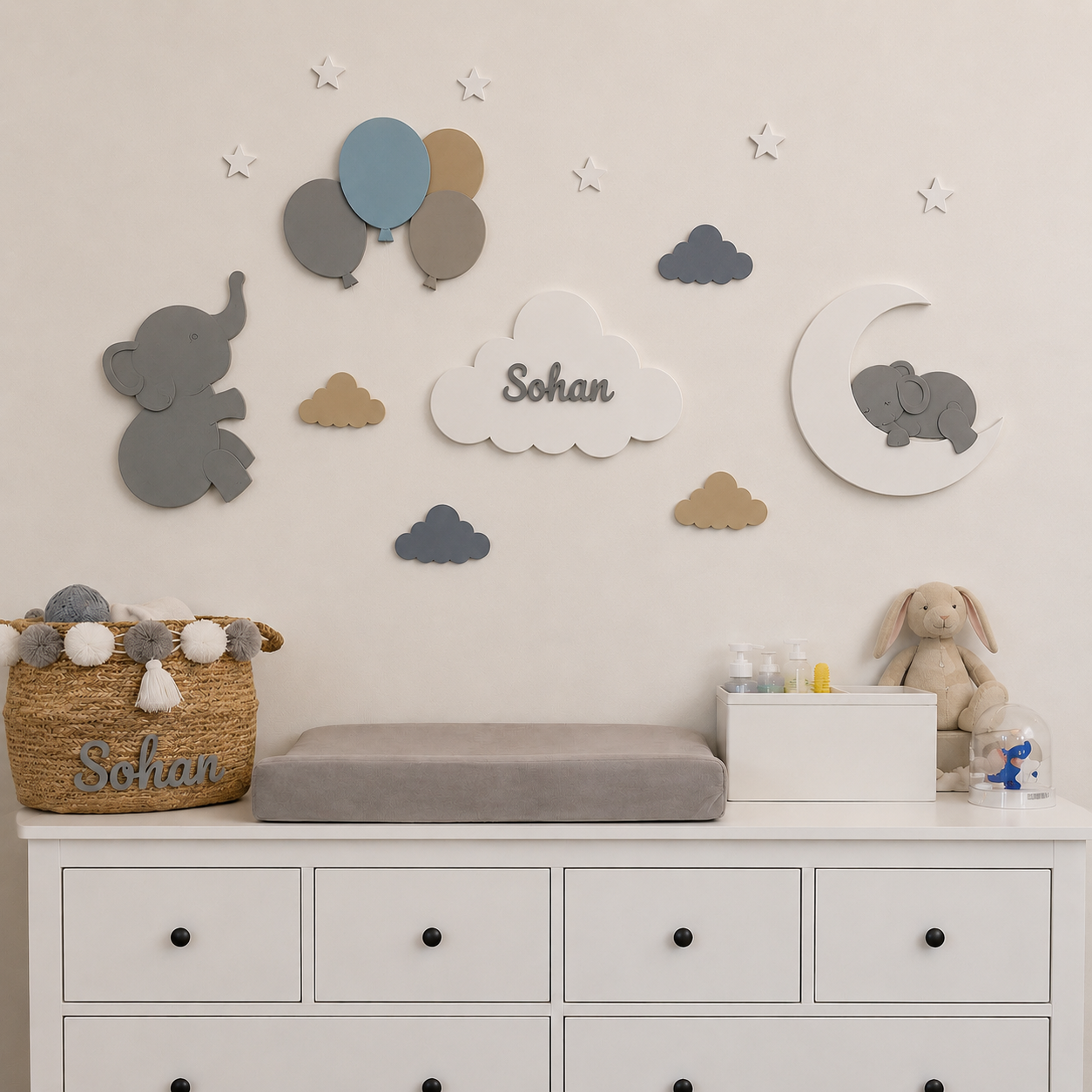 Set de 4 lámparas · Globos, elefantito, elefante en la luna y nube personalizado