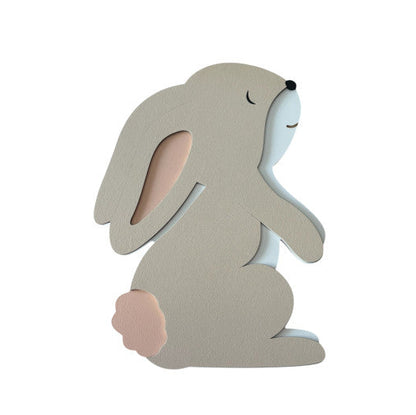 Lámpara infantil de madera con forma de conejito, pintada a mano con pintura a base de agua para habitación infantil.
